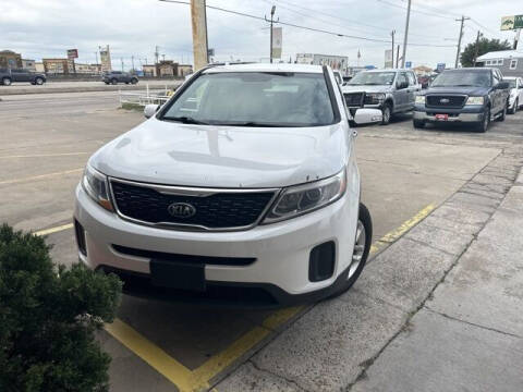 2015 Kia Sorento for sale at FREDY CARS FOR LESS in Houston TX