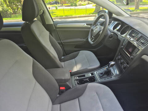 2016 Volkswagen e-Golf SE