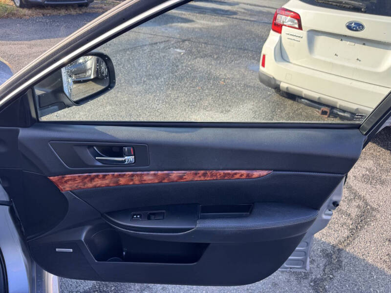 2012 Subaru Legacy 2.5i Limited