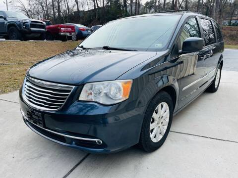 2013 Chrysler Town and Country for sale at Nationwide Auto Sales in Marietta GA