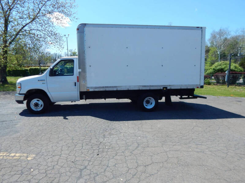 2014 Ford E-Series