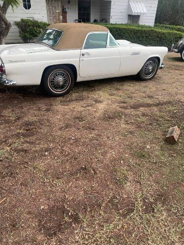 1955 Ford Thunderbird
