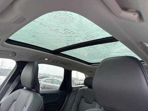 2023 Volvo XC60 B5 Core