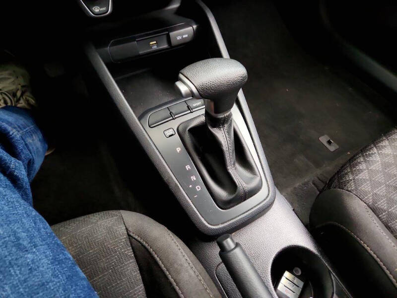 2023 Kia Rio S
