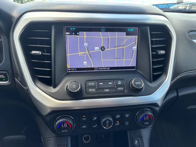 2019 GMC Acadia SLT-1