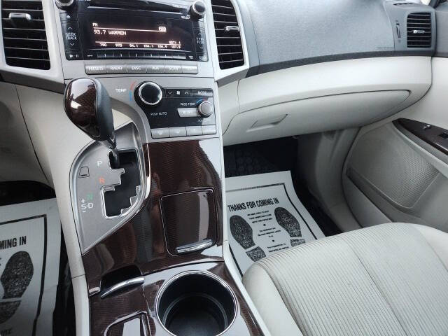 2012 Toyota Venza LE