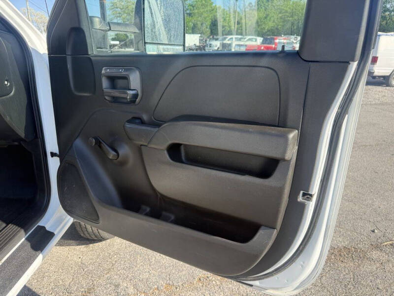 2019 Chevrolet Silverado 3500HD CC
