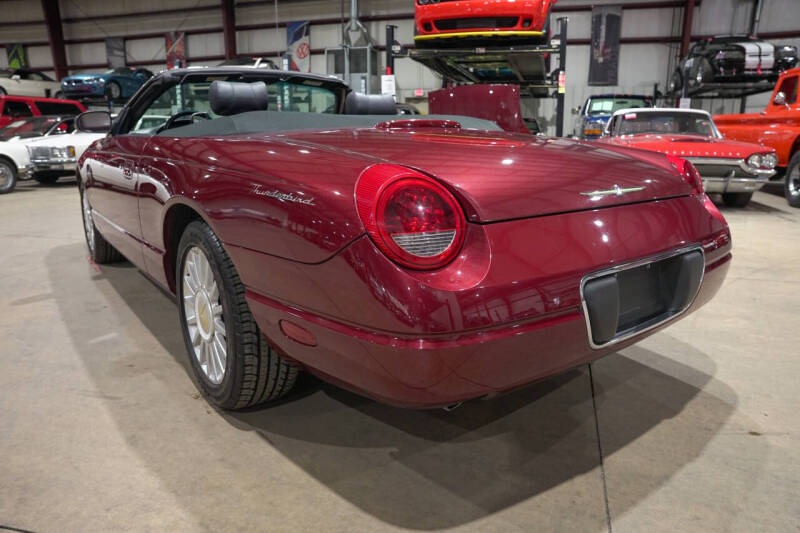 2004 Ford Thunderbird Deluxe