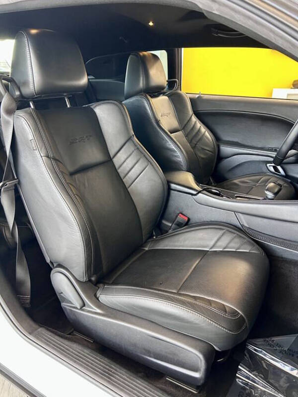 2016 Dodge Challenger SRT 392