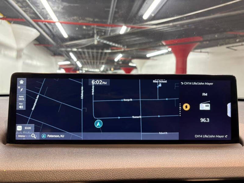 2023 Genesis GV70 2.5T Standard