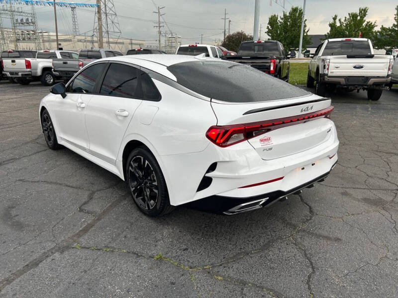 2022 Kia K5