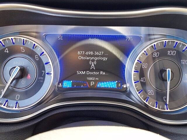 2020 Chrysler 300 Touring L