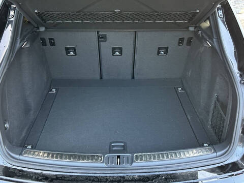 2020 Porsche Macan S