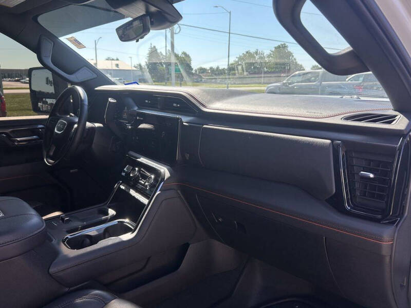 2025 GMC Sierra 2500HD