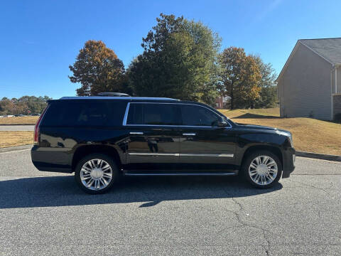 2017 Cadillac Escalade ESV Luxury