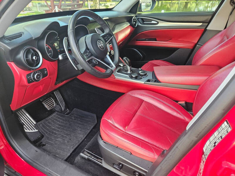 2018 Alfa Romeo Stelvio Sport