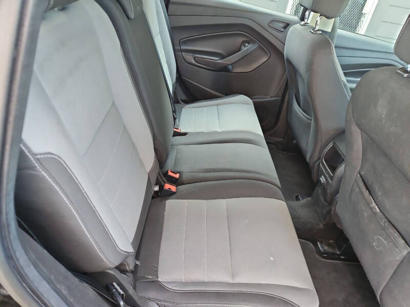 2017 Ford Escape S