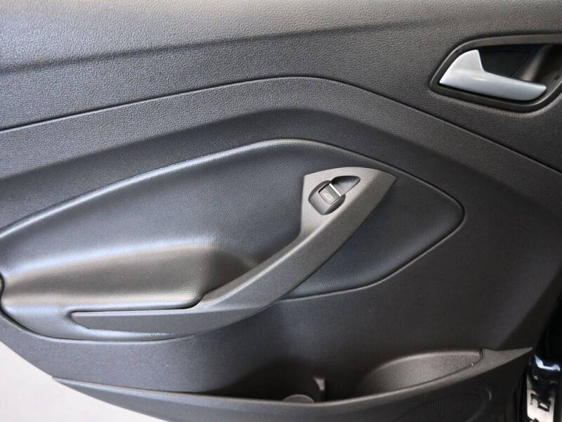 2017 Ford C-MAX Hybrid SE