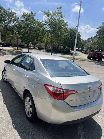 2015 Toyota Corolla LE