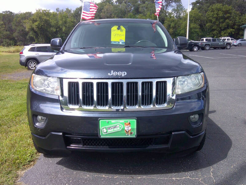 2013 Jeep Grand Cherokee Laredo photo 3