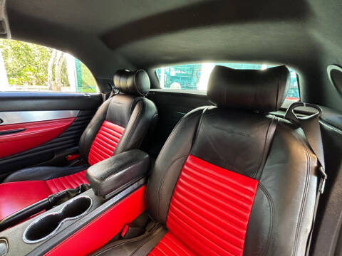 2003 Ford Thunderbird