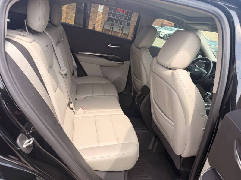 2019 Cadillac XT4 Luxury