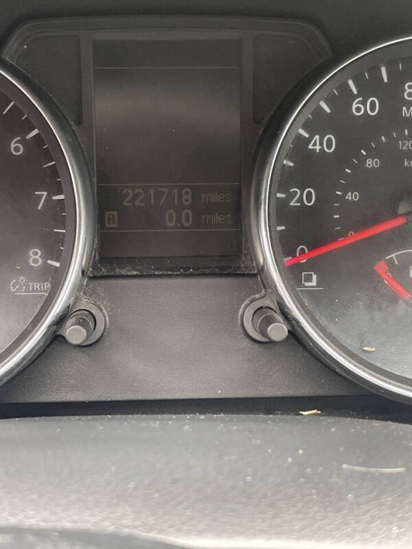 2011 Nissan Rogue SV