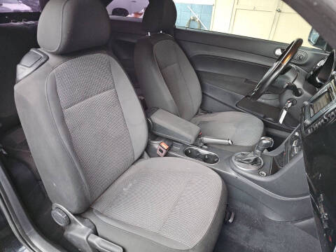 2018 Volkswagen Beetle 2.0T S