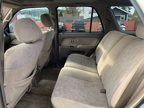 2000 Toyota 4Runner SR5