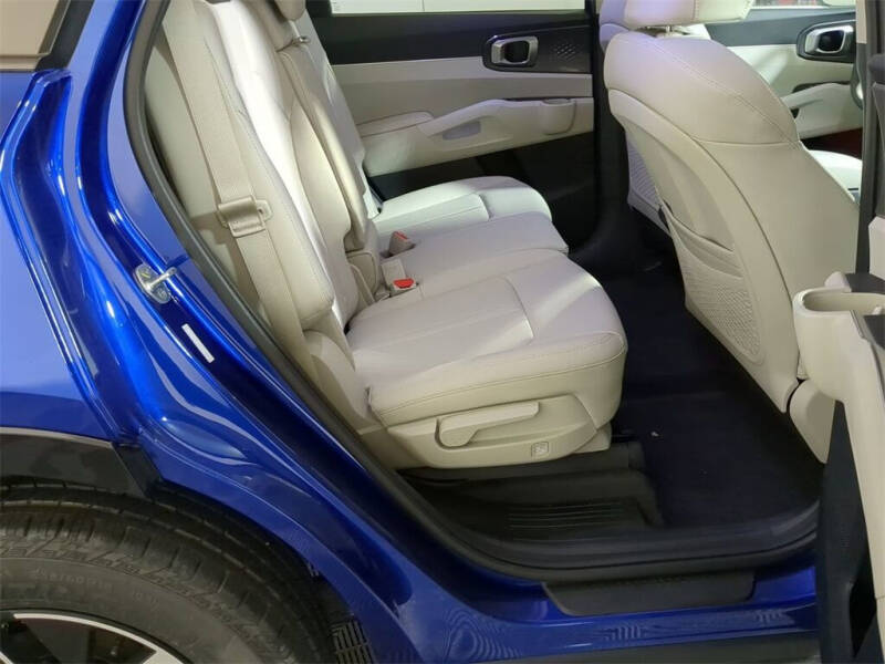 2023 Kia Sorento S