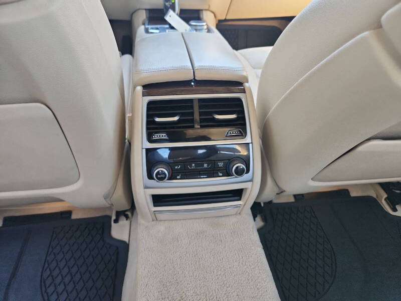 2020 BMW 7 Series 740i