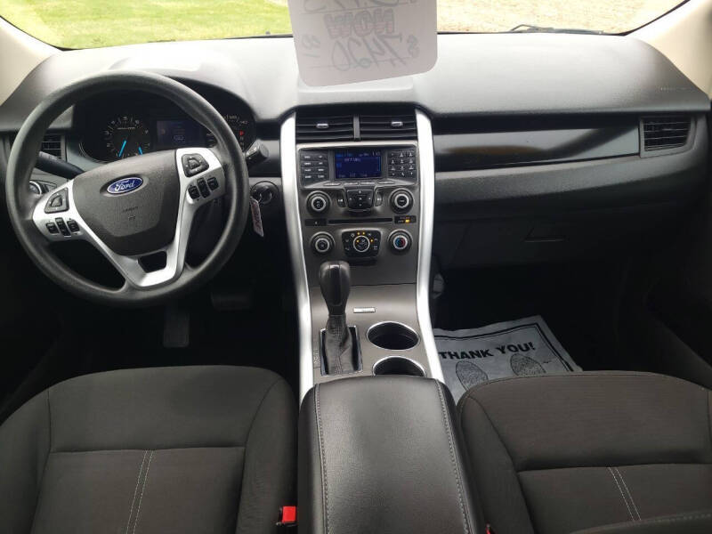 2013 Ford Edge SE