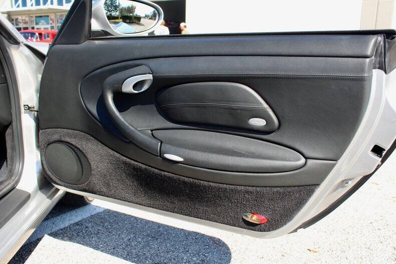 2003 Porsche 911