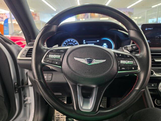 2022 Genesis G70