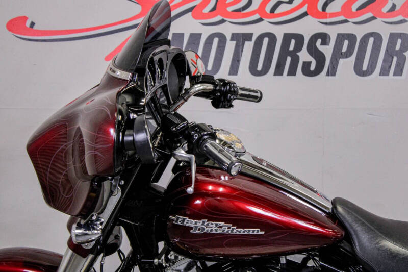 2014 Harley-Davidson Street Glide Special