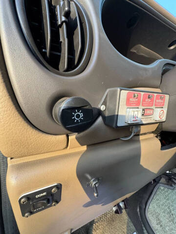 2006 Ford E-Series E-350 SD