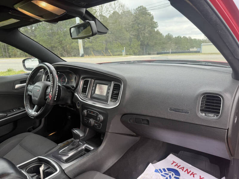 2016 Dodge Charger SE