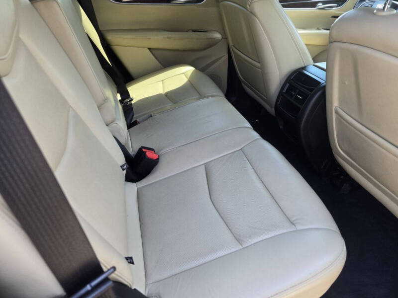 2018 Cadillac XT5 Luxury