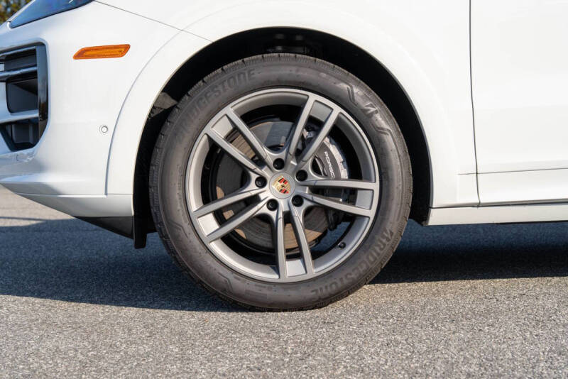 2025 Porsche Cayenne