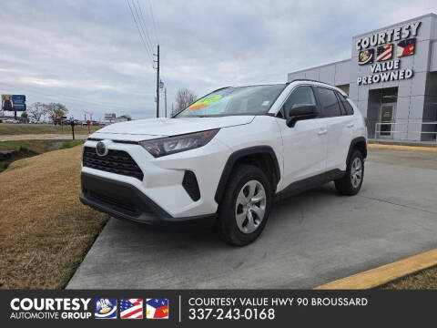 2019 Toyota RAV4 for sale at Courtesy Value Highway 90 in Broussard LA