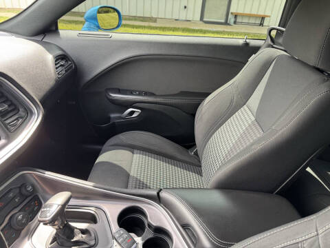2019 Dodge Challenger SXT