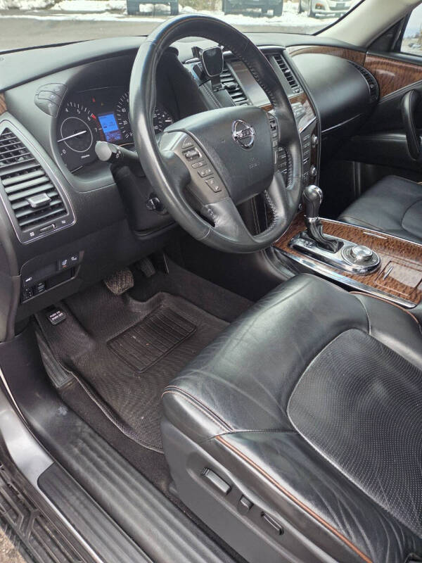 2017 Nissan Armada Platinum