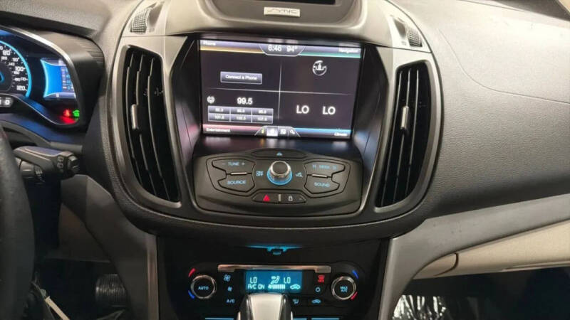 2015 Ford C-MAX Hybrid SE