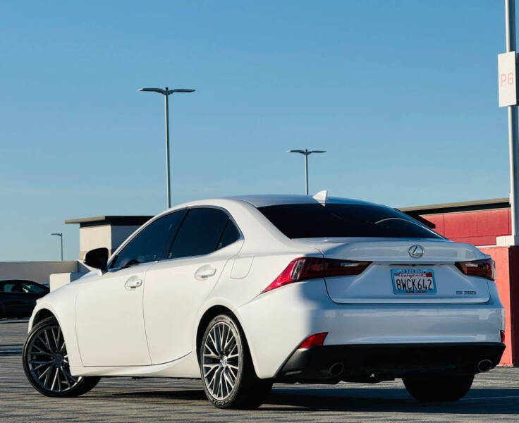 2015 Lexus IS 250