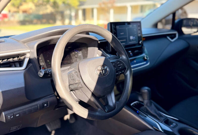 2022 Toyota Corolla Hybrid LE