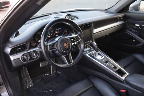 2017 Porsche 911 Carrera 4S