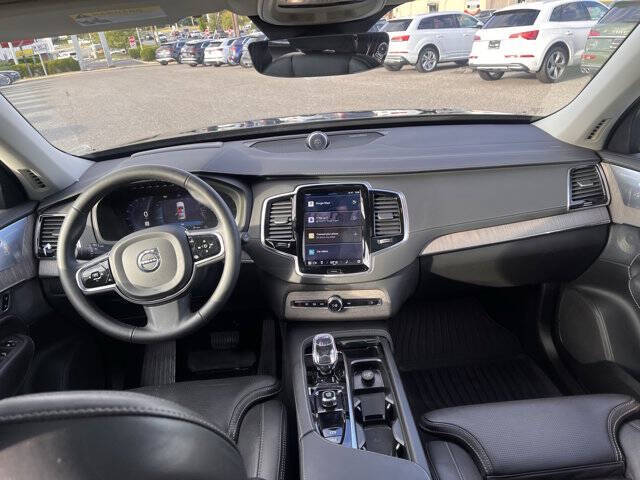 2024 Volvo XC90 B6 Ultimate Bright Theme 7P