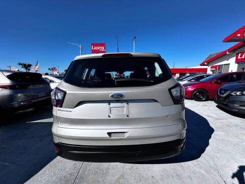 2017 Ford Escape S