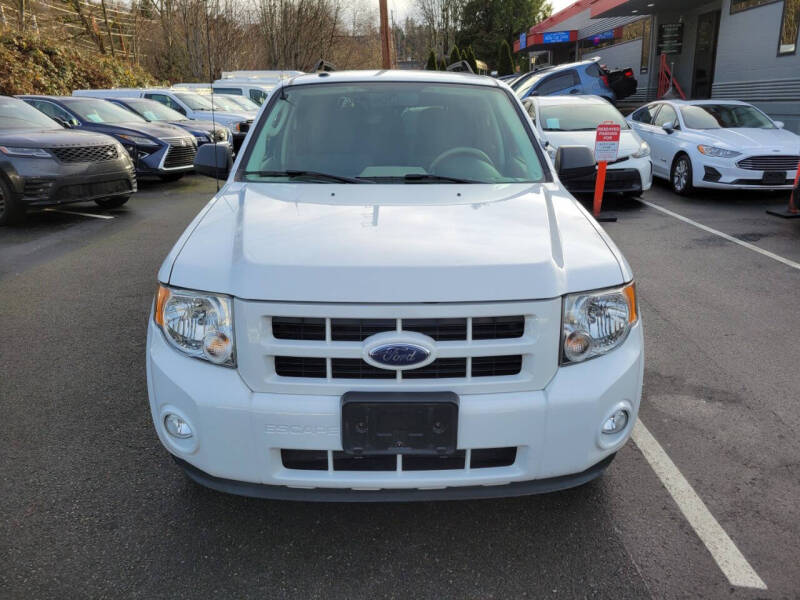 2009 Ford Escape Hybrid photo 2