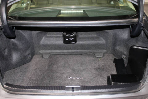 2015 Lexus ES 300h